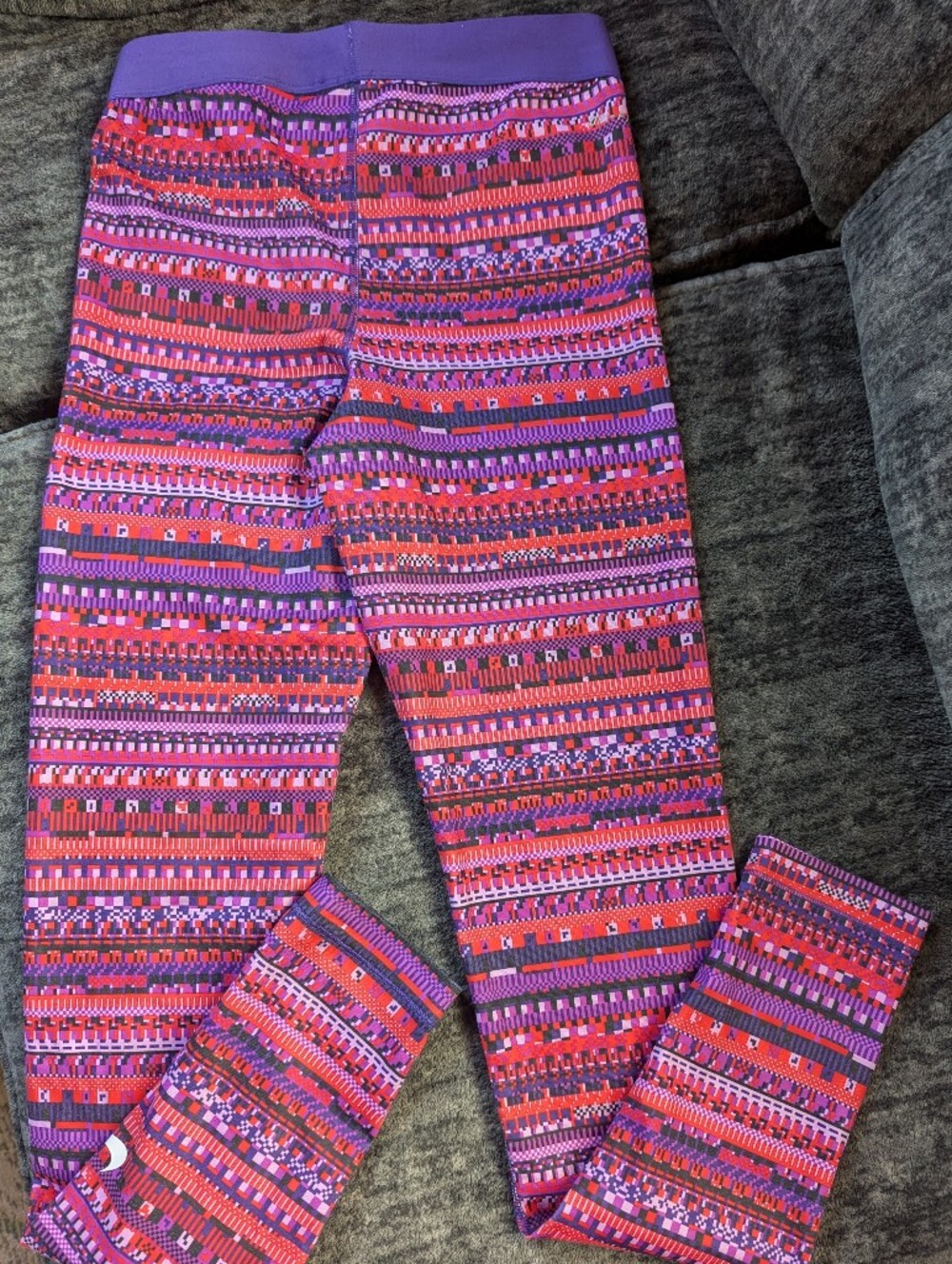 Nike Pro Pink and Purple Patterned Leggings - Picture 7 of 7